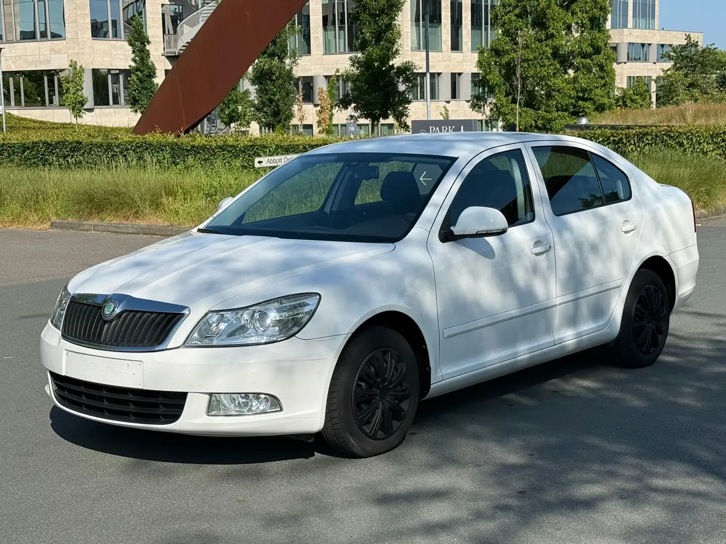 Skoda Octavia 1..6 TDi Elegance DSG - 1