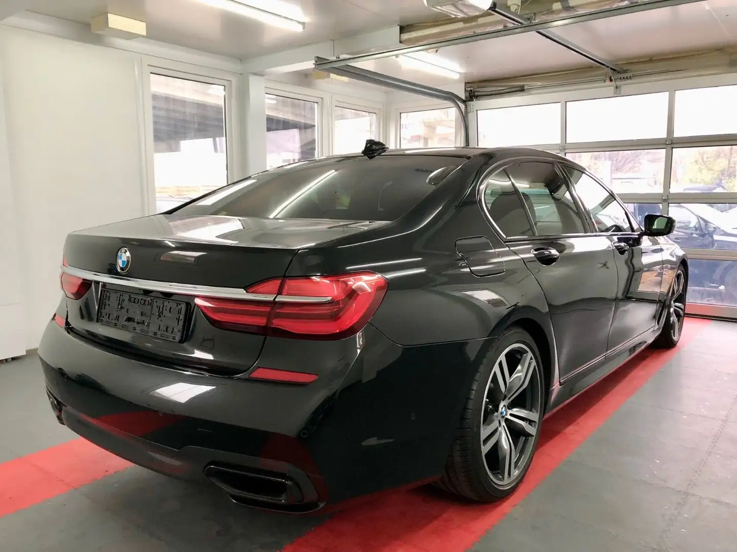 BMW 750 iX M Sportpaket,Laser,Standheizung,Nightvi. Noir - 2