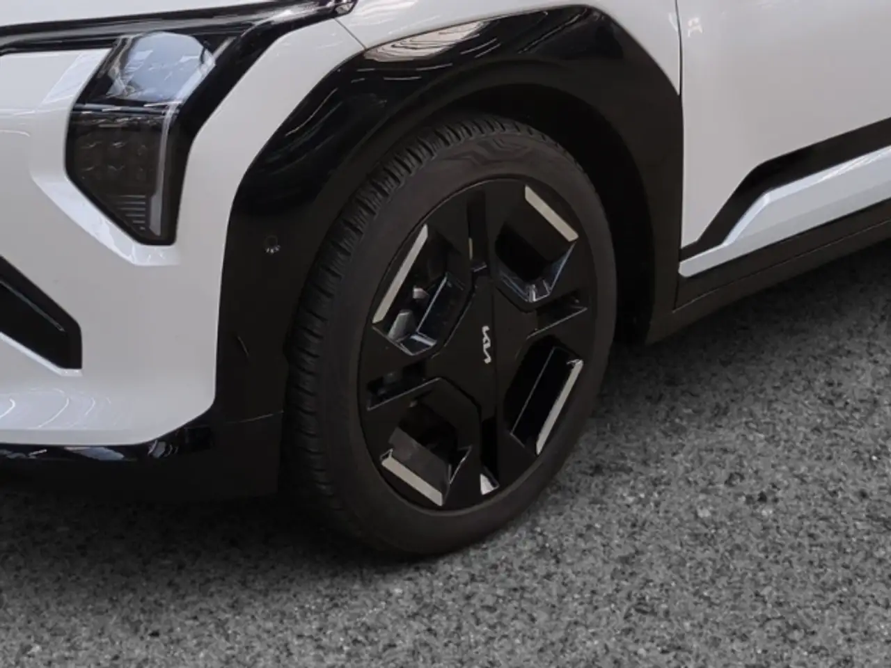 Kia EV3 GT-line 81.4 kWh WÄRMEPUMPE,360°KAMERA,HEAD-UP, миниатюра 12