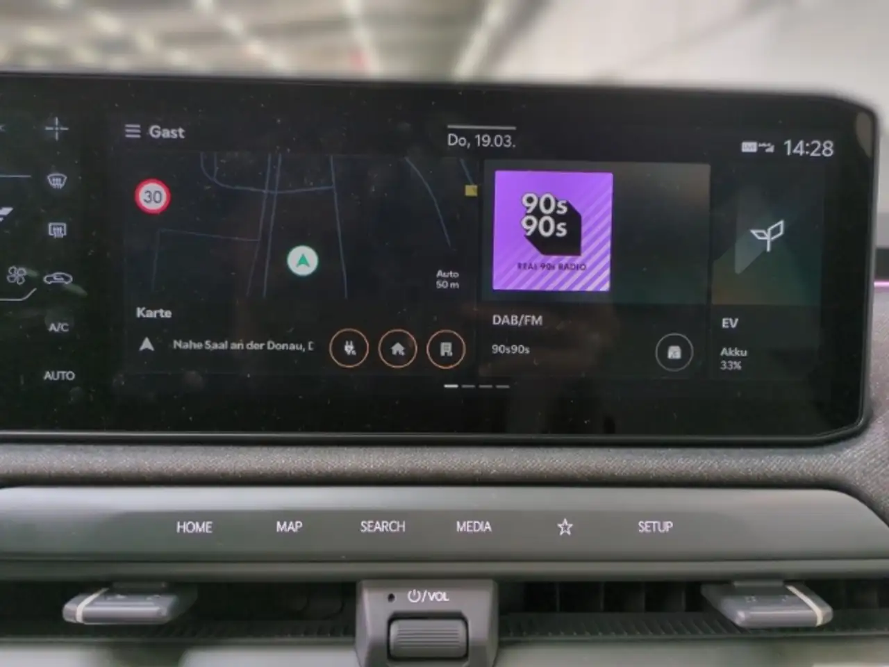 Kia EV3 GT-line 81.4 kWh WÄRMEPUMPE,360°KAMERA,HEAD-UP, миниатюра 9