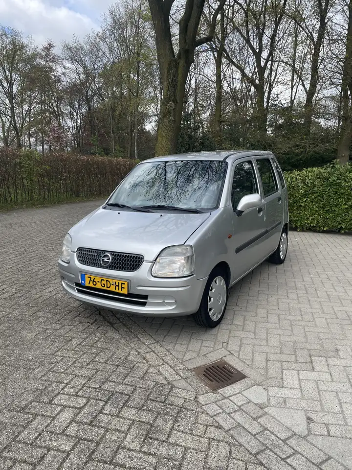 Opel Agila 1.2-16V Comfort, foto 2