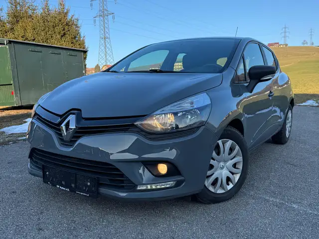 Renault Clio 1,0 - Neuwagenzustand, Öamtc geprüft.