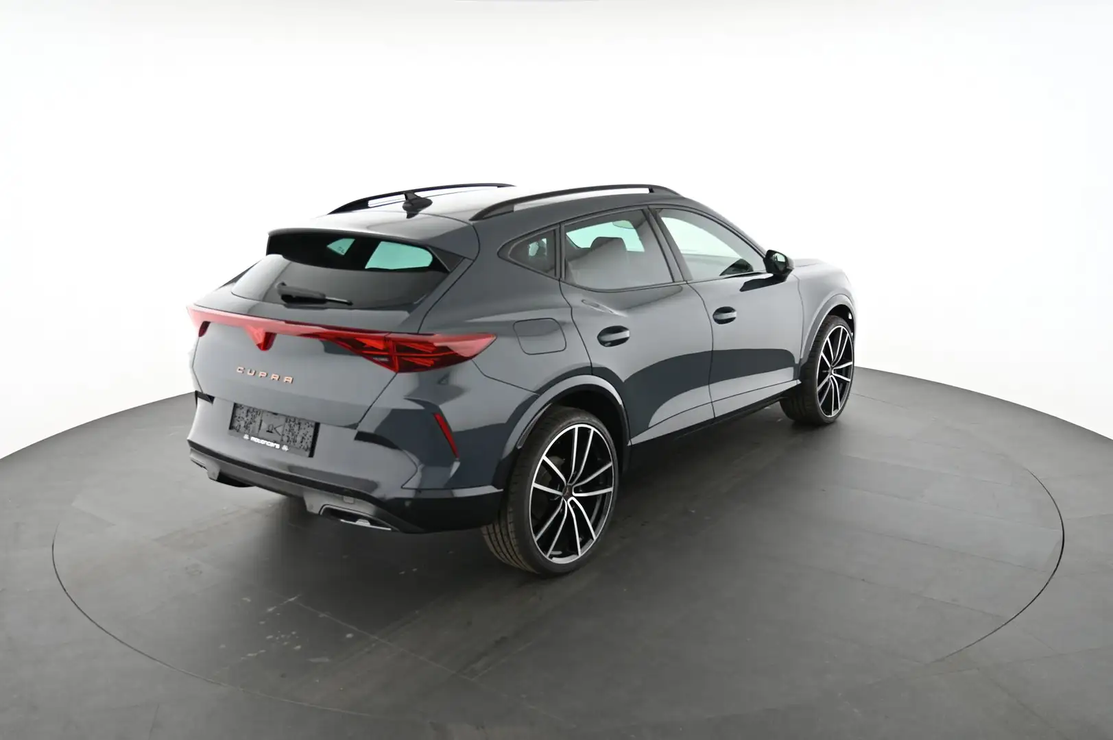 CUPRA Formentor 2.0 TSI 204 HK 4Drive DSG Blau - 2