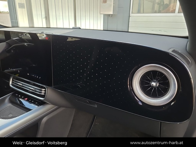 Mercedes-Benz CLA 250 + — photo 23