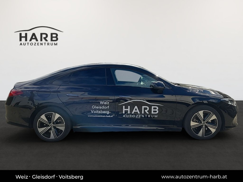 Mercedes-Benz CLA 250 + — photo 12