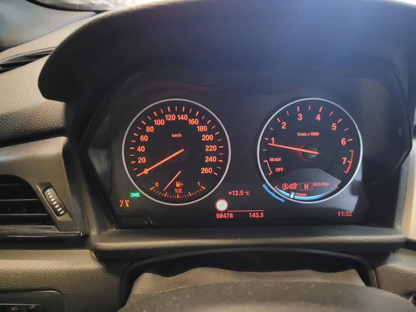 BMW 218 218i Active Tourer - 2