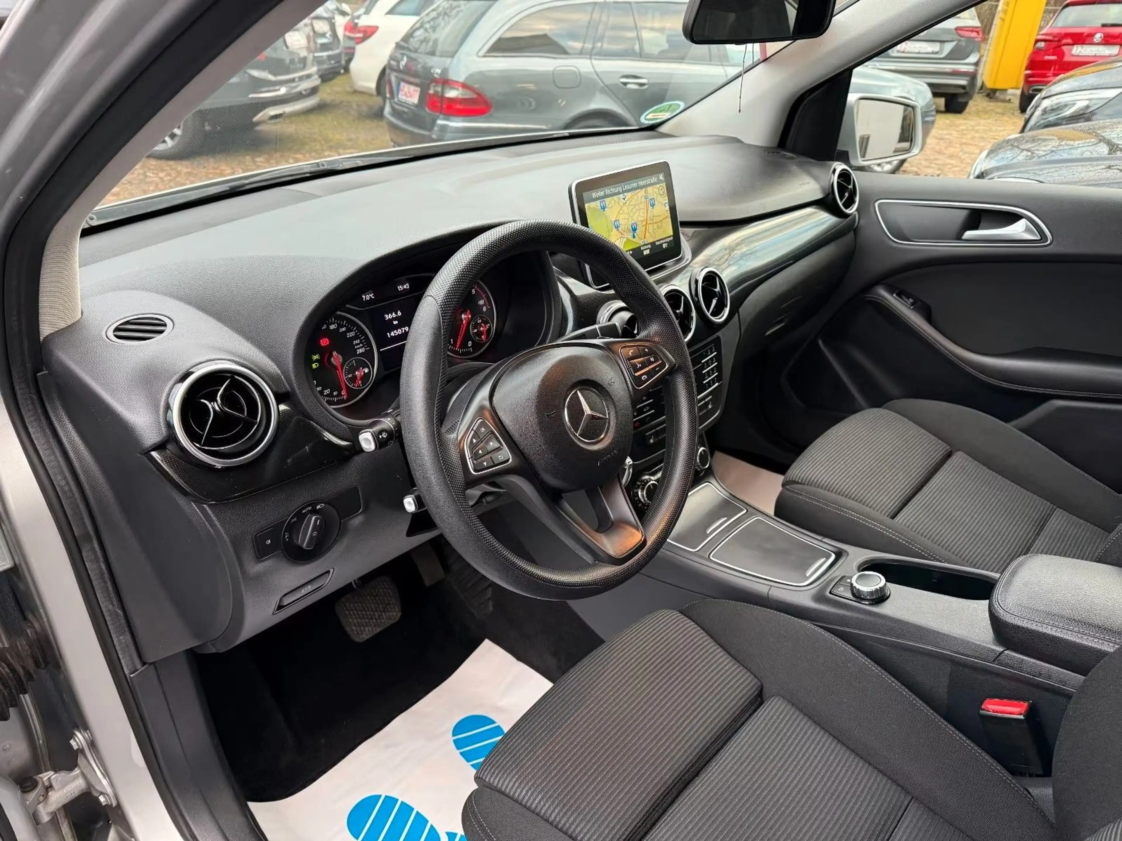 Mercedes-Benz B 220 CDI NUR HÄNDLER!/ALLWETTER/LED/AHK — photo 10