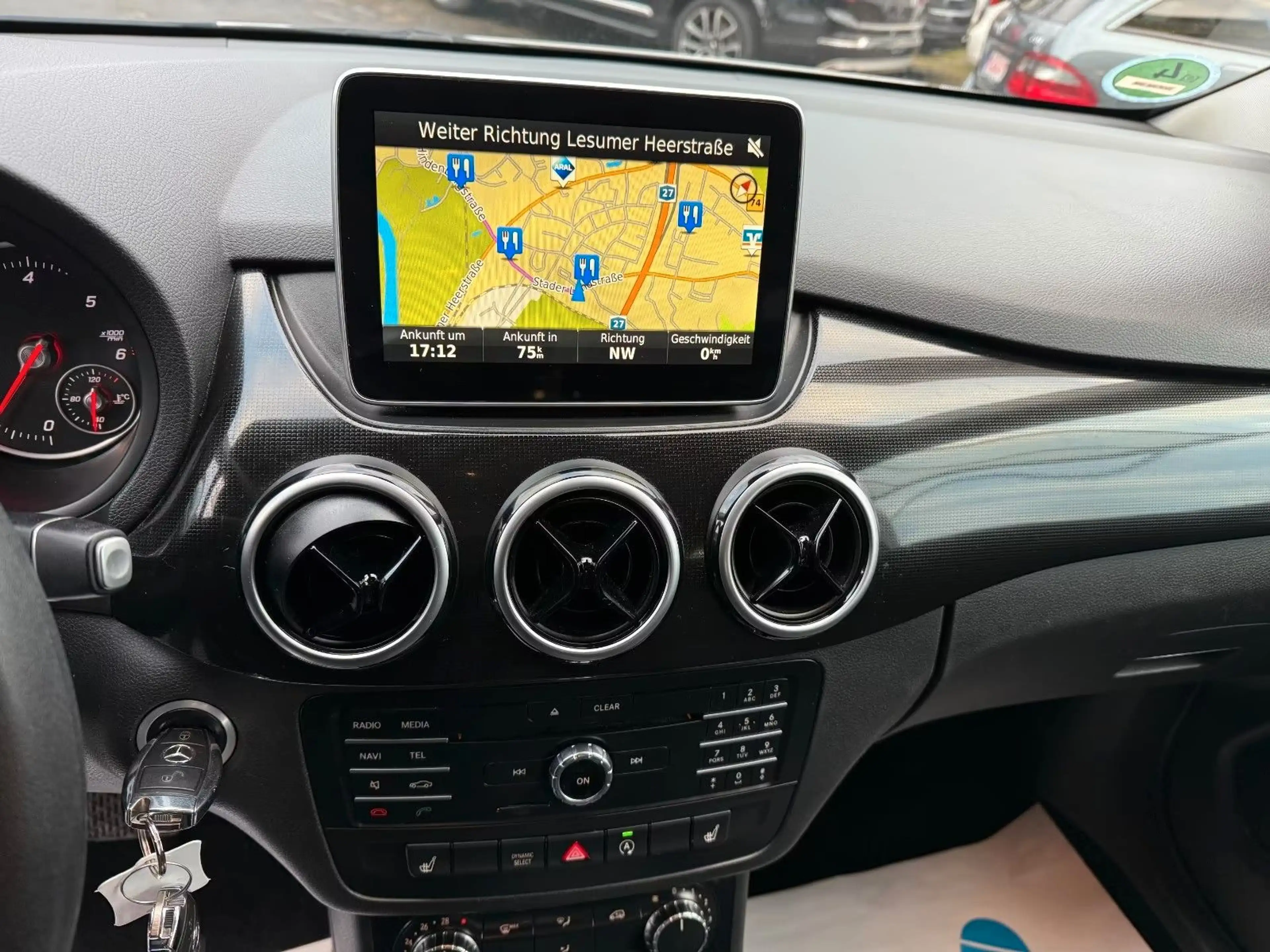 Mercedes-Benz B 220 CDI NUR HÄNDLER!/ALLWETTER/LED/AHK — photo 13