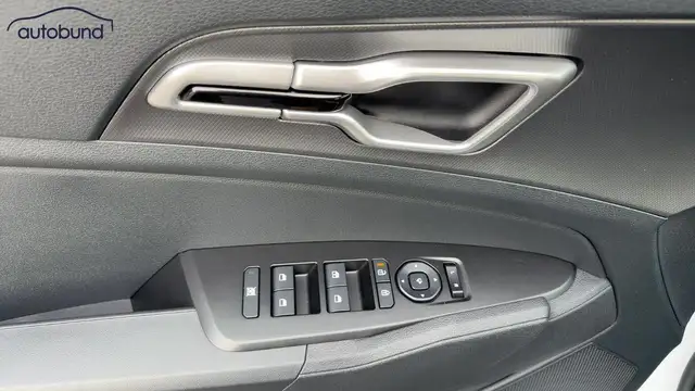 Kia Sportage view 11