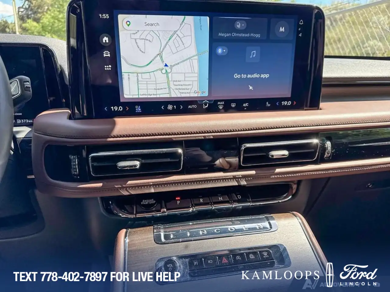 Lincoln Aviator снимка Lincoln Aviator