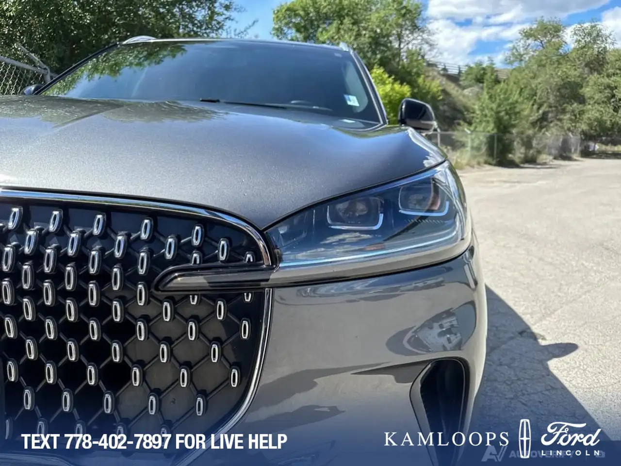 Lincoln Aviator снимка Lincoln Aviator