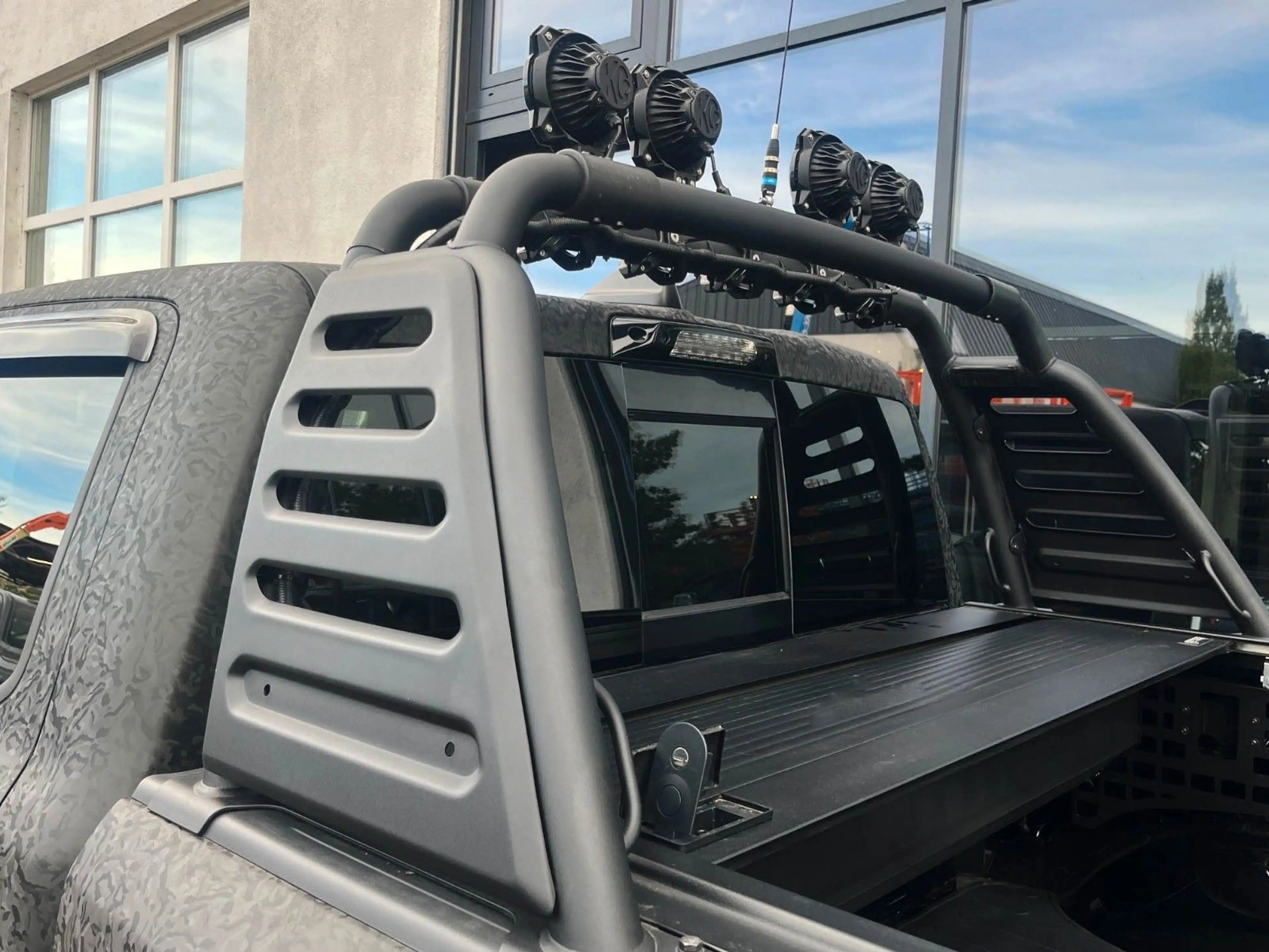 Dodge RAM 1500 TRX Crew Cab 1 Hand — photo 8
