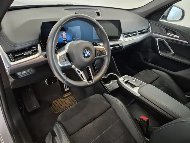 BMW X1 view 7