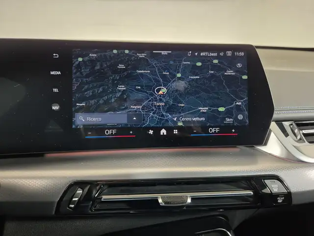 BMW X1 view 12