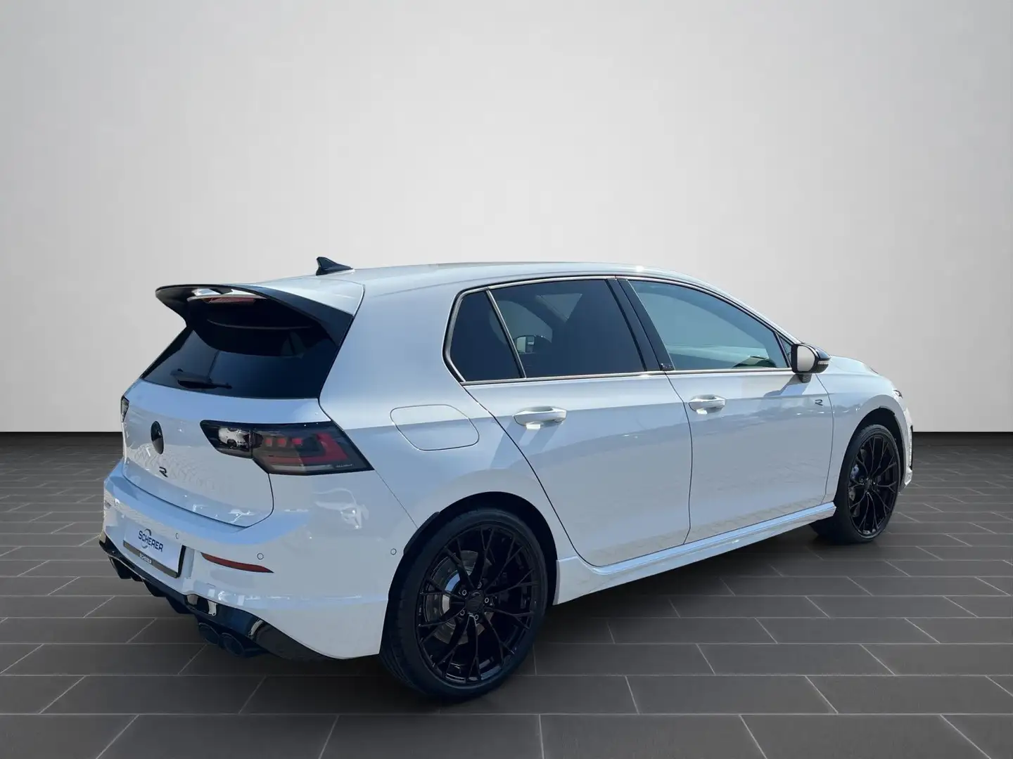 Volkswagen Golf R BLACK EDITION 2,0 l TSI OPF 4MOTION 245 k Weiß - 2