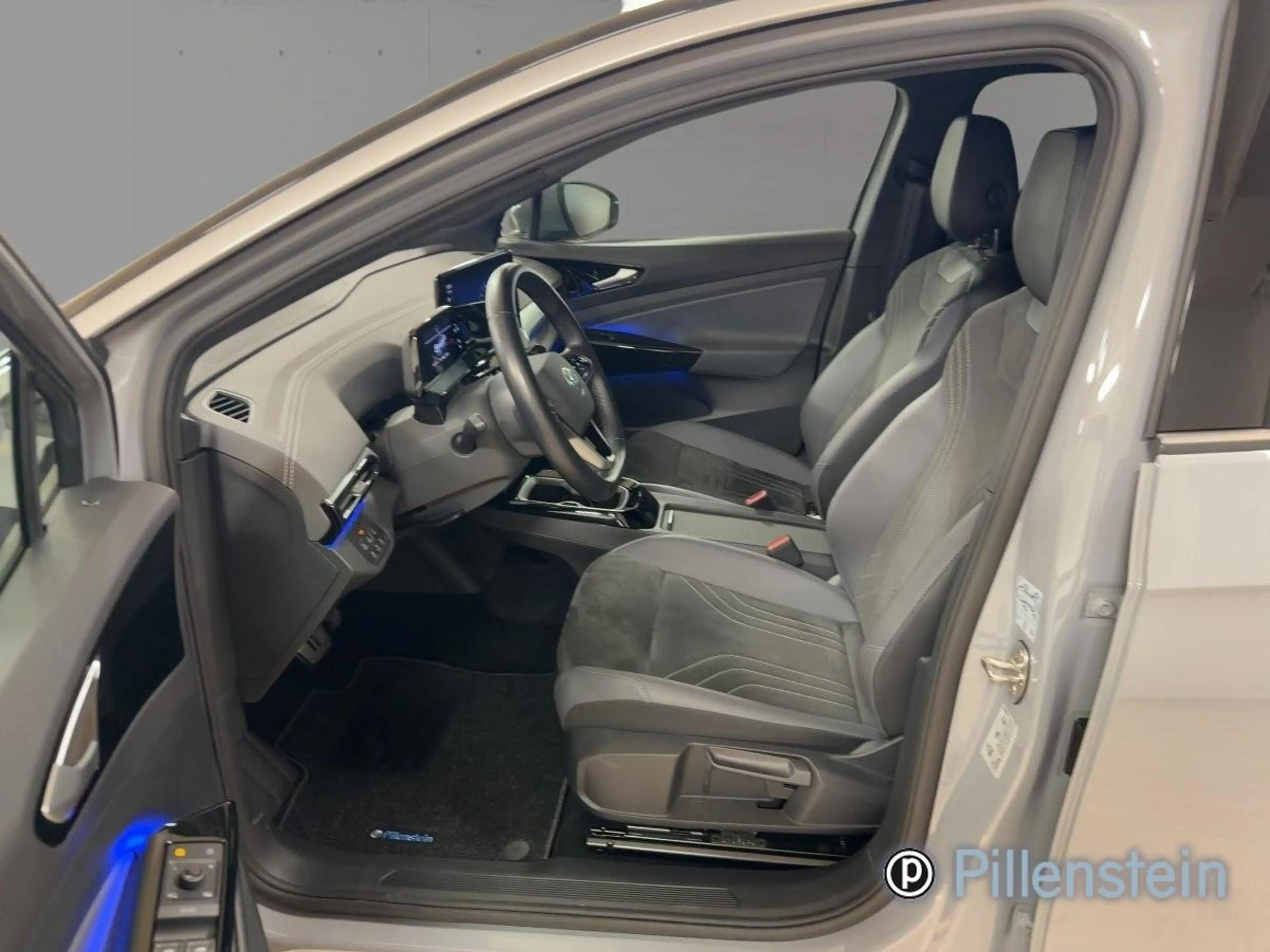 Volkswagen ID.5 Pro 82 kWh WÄRMEPUMPE AHK NAVI KAMERA — photo 8