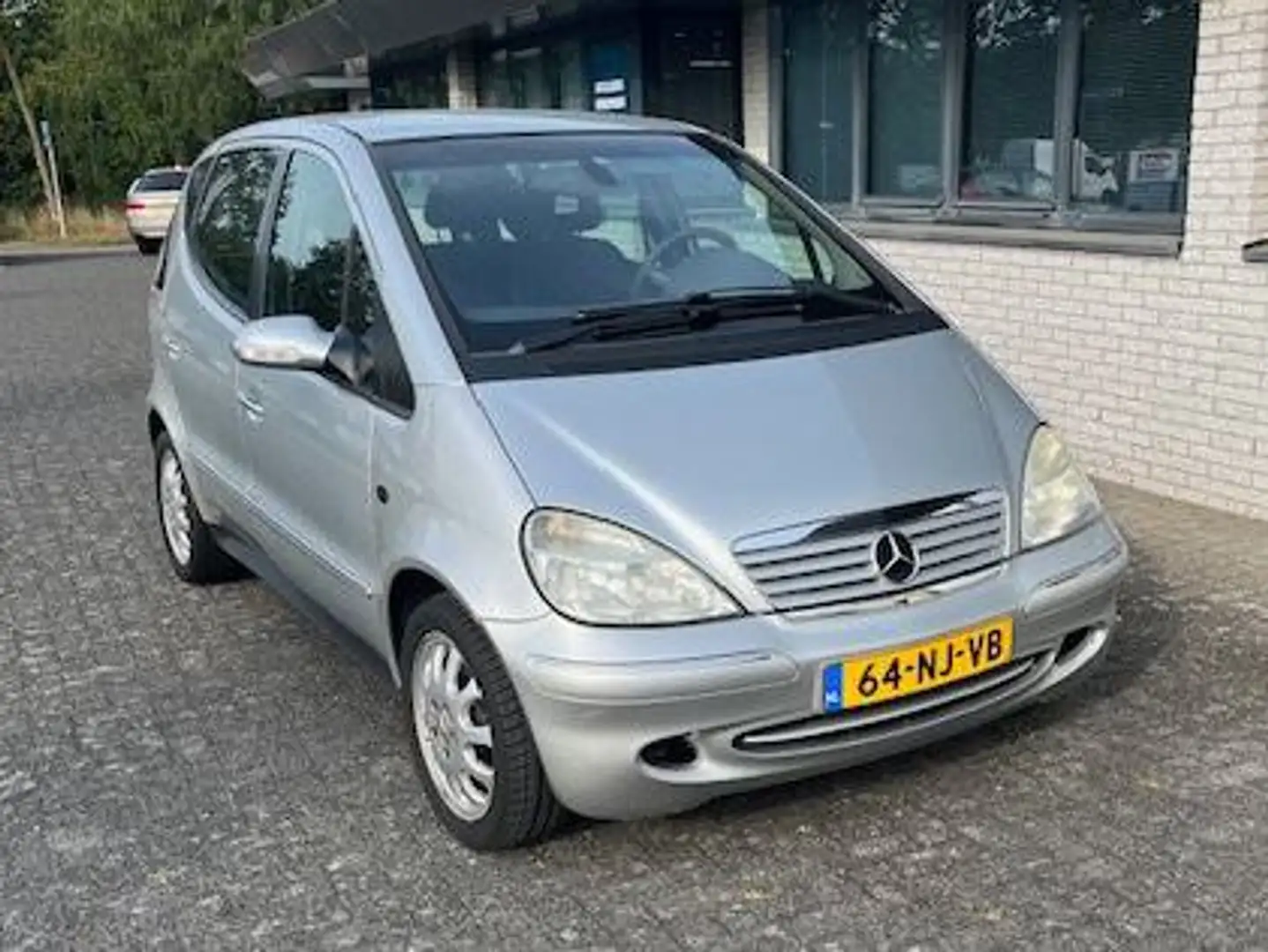 Mercedes-Benz A 160 A 160 Elegance Lang Ezüst - 1