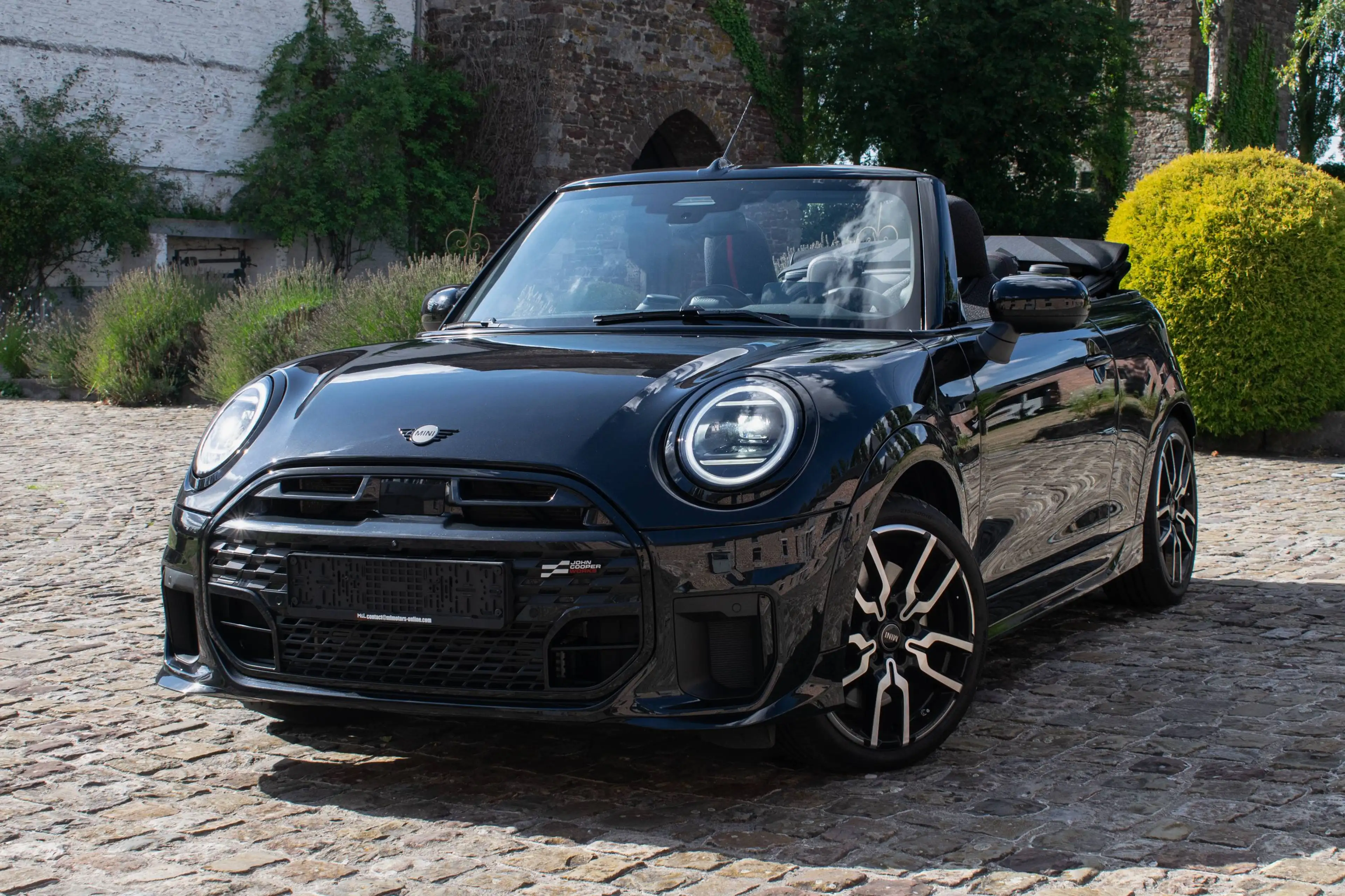 MINI Cooper C Cabrio Trim John Cooper Works, Pack XL, Driving Assistant Plus. — photo 6