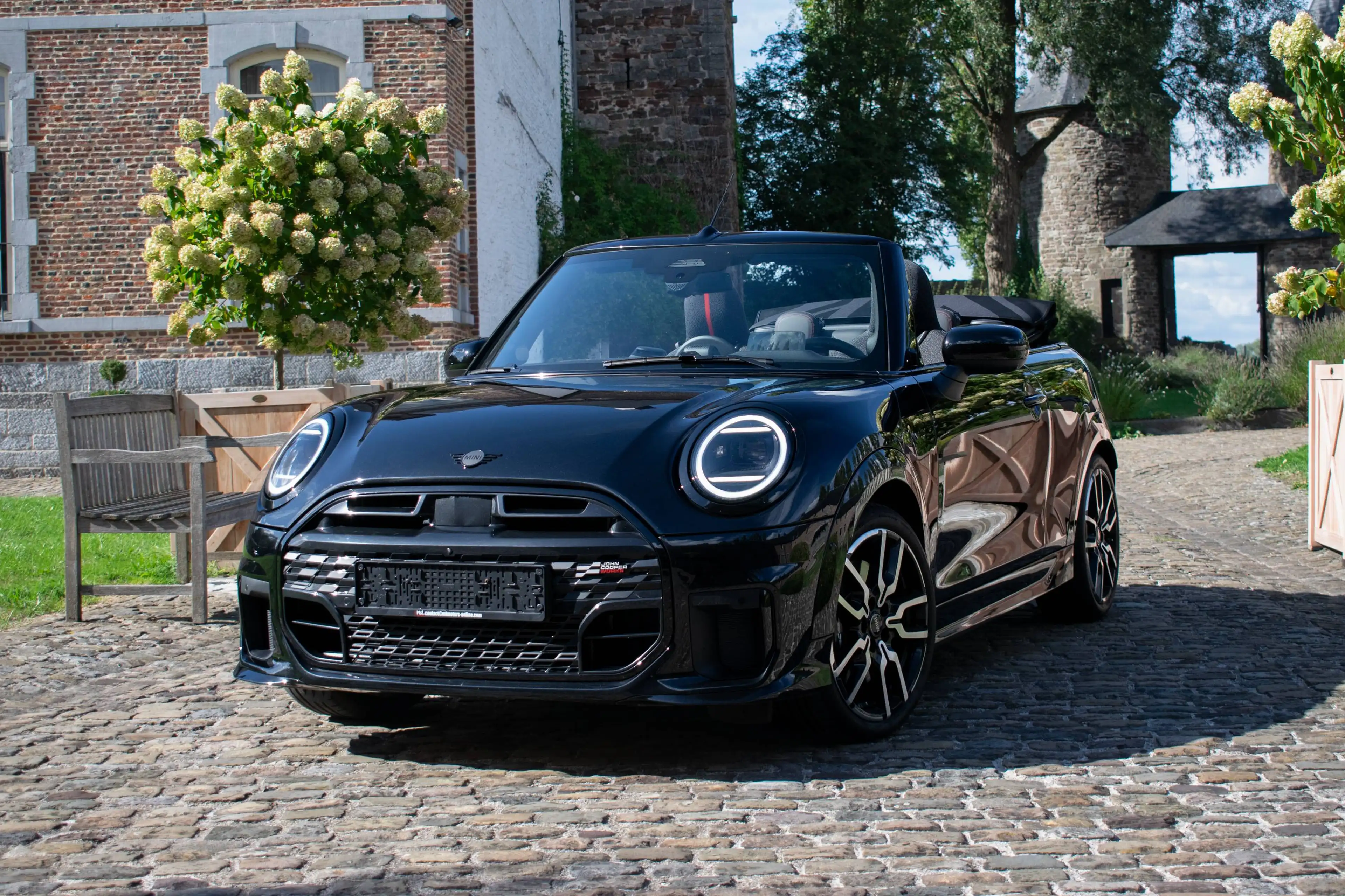 MINI Cooper C Cabrio Trim John Cooper Works, Pack XL, Driving Assistant Plus.