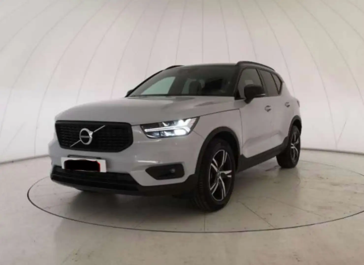 Volvo XC40 2.0 d3 R-design geartronic Argento - 2