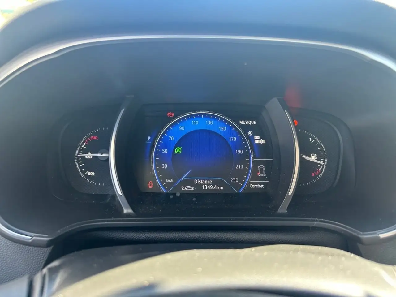 Renault Megane Berline — photo 14