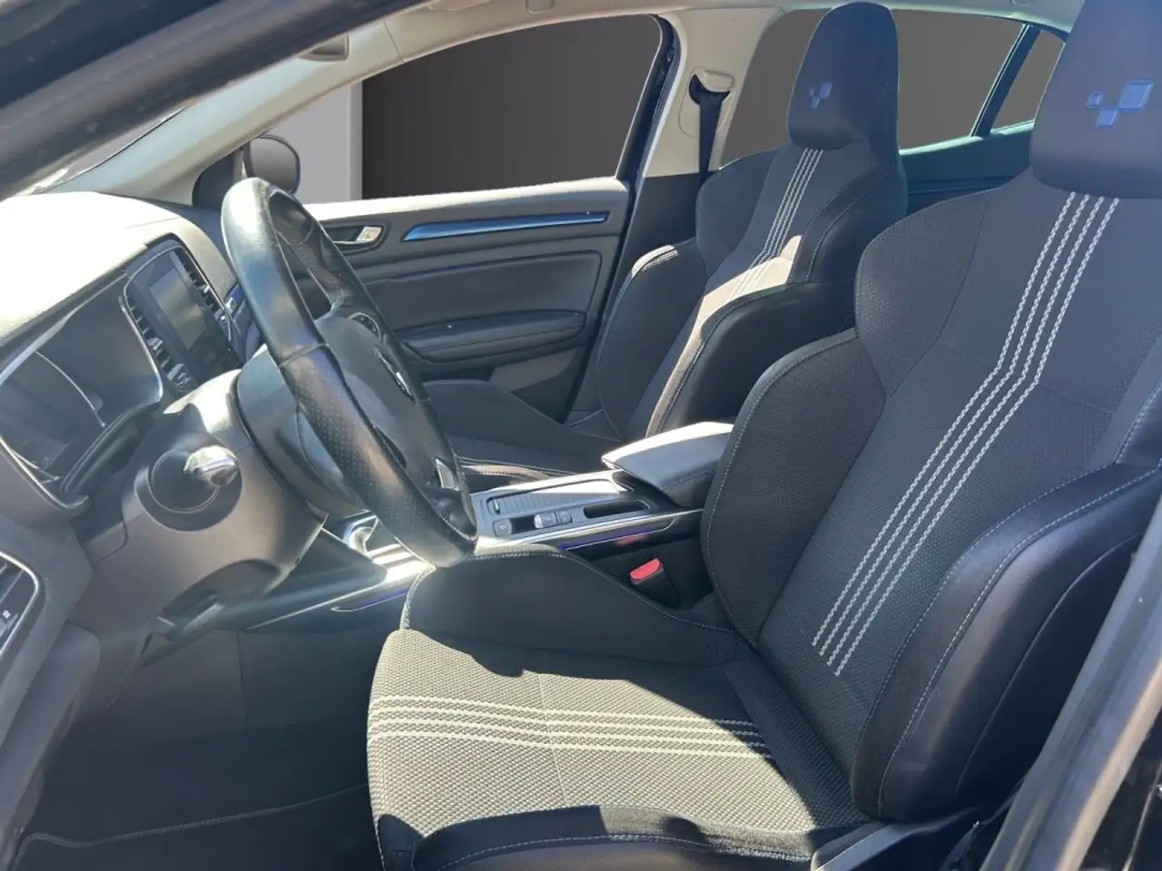Renault Megane Berline — photo 9