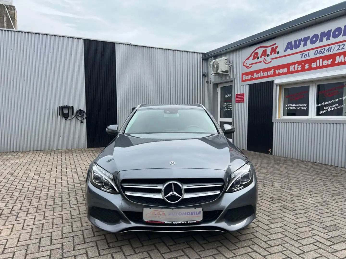 Mercedes-Benz C 200 C -Klasse T-Modell CGI 2.Hand+98TKM+AHK Grau - 2