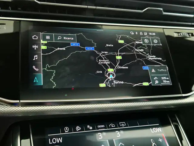Audi RSQ8 view 12