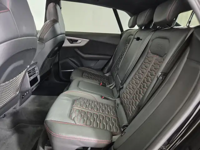 Audi RSQ8 view 7