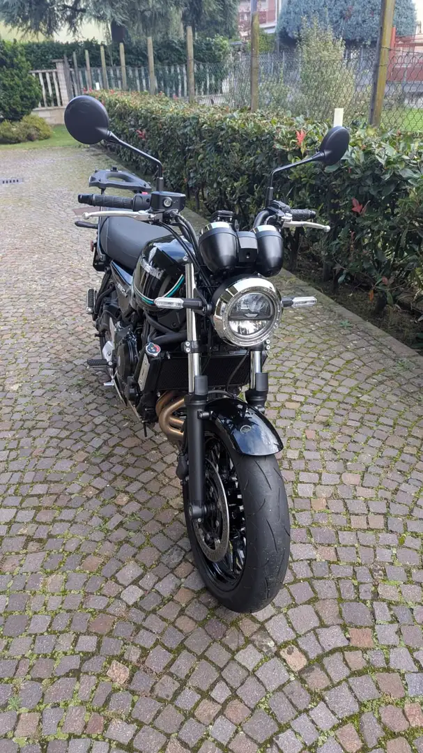 Kawasaki Z 650 RS Fekete - 1