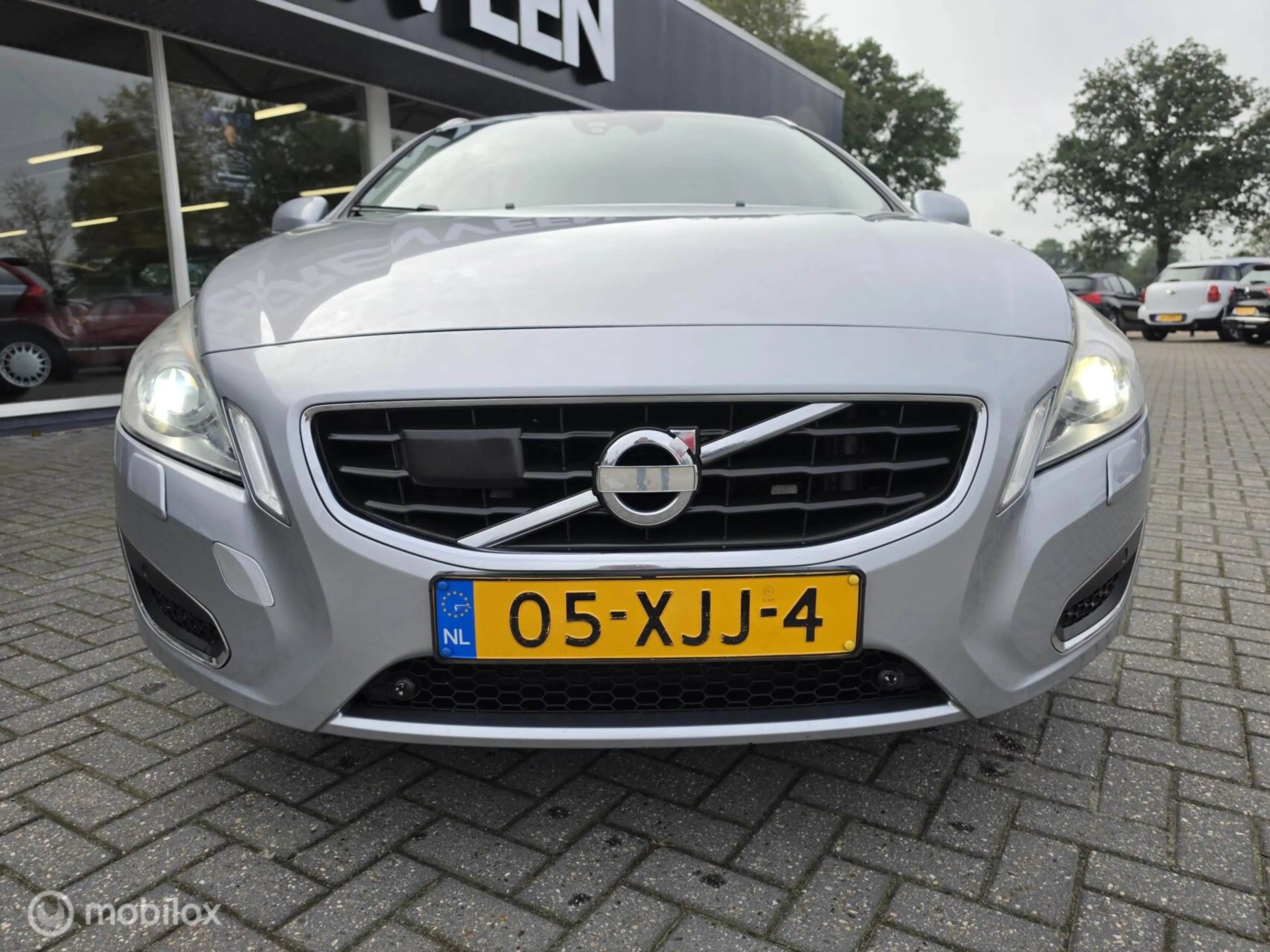 Volvo V60 1.6 T3 Ocean Race | Xenon — photo 6