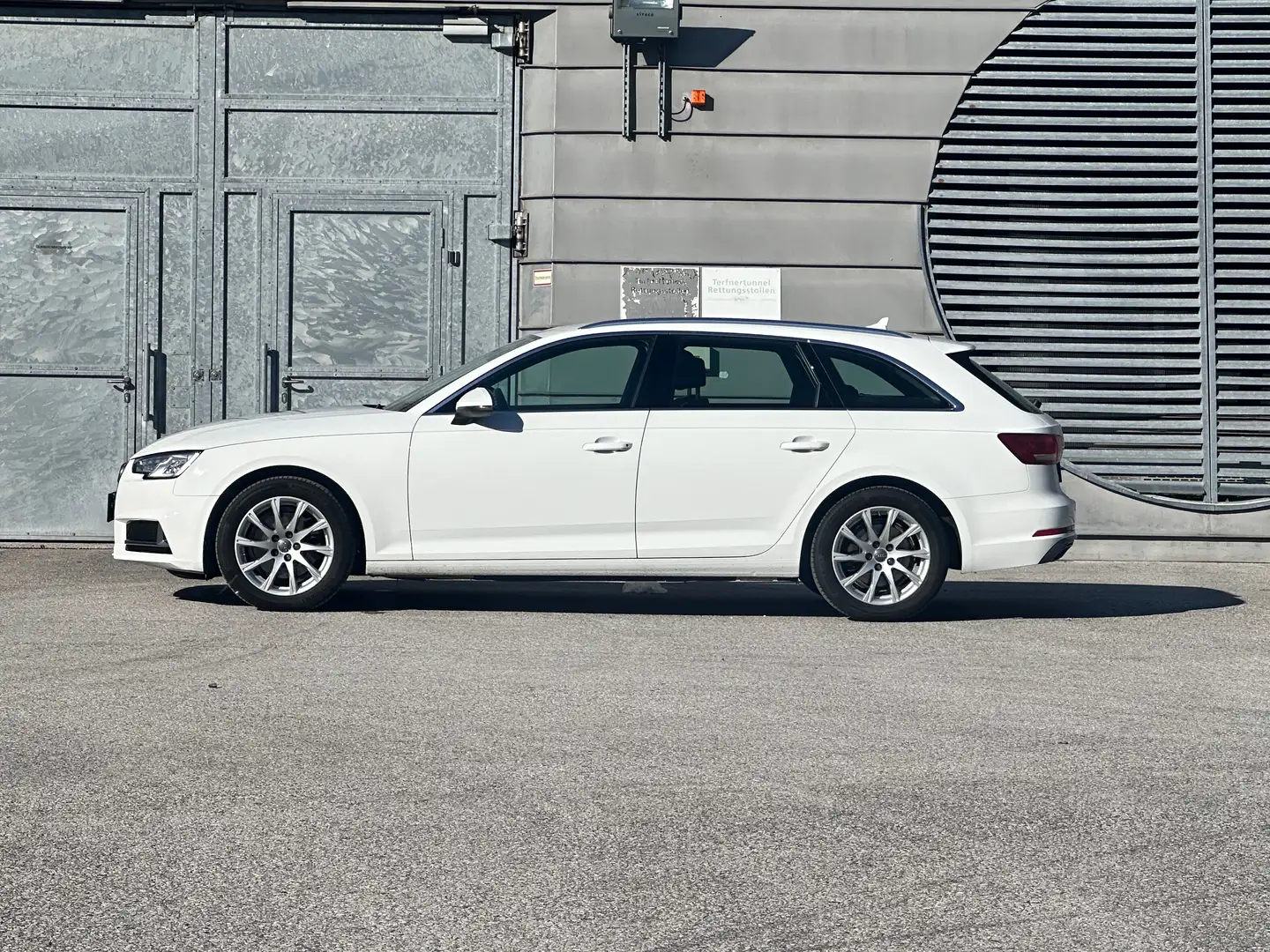 Audi A4 35 TDI sport / Aut. / Tempo / Scheckh. Wit - 2