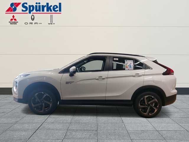 Mitsubishi Eclipse Cross Plus PHEV, 4WD, Navigation, PDC, Bluetooth, 1.500