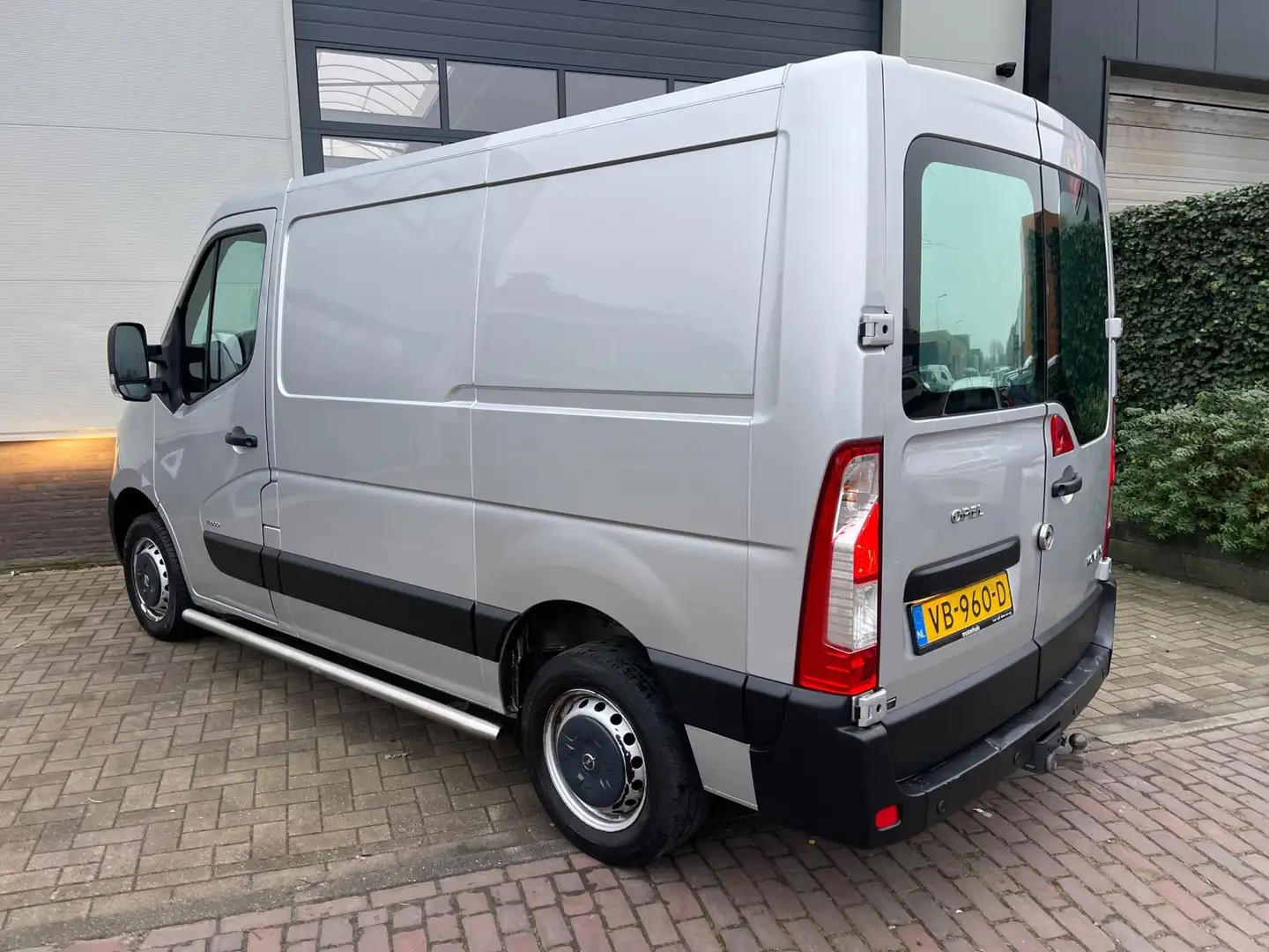 Opel Movano 2.3 CDTI/Navi/Airco/Dealer-onderhouden/Cruise-c/Tr - 2