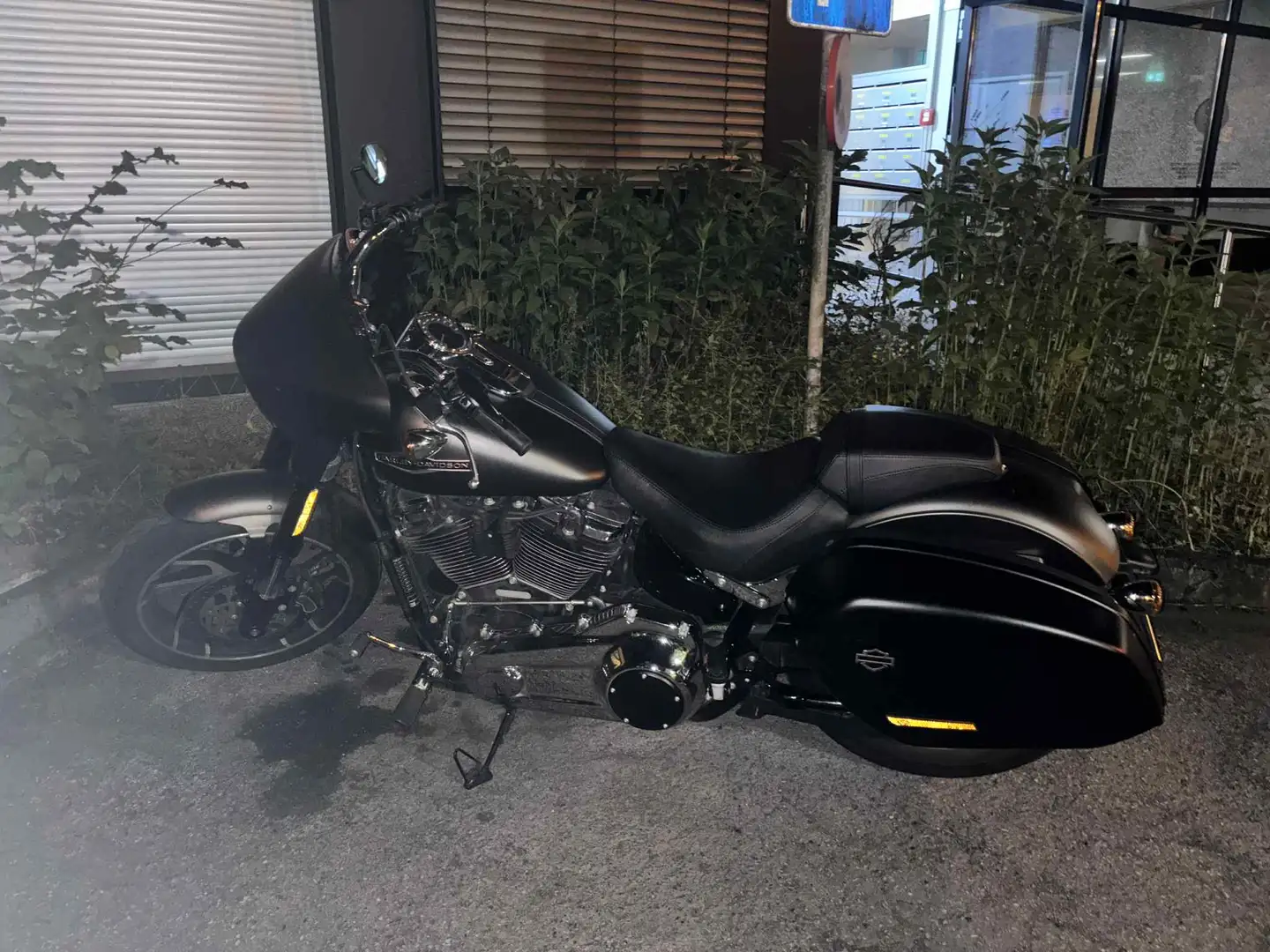Harley-Davidson Sport Glide Gri - 2