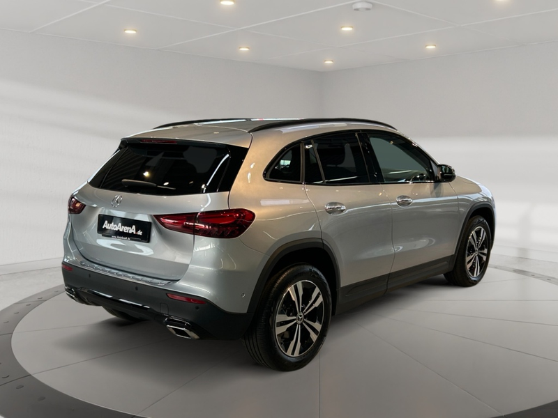 Mercedes-Benz GLA 200 Progressive MBUX+Progressive+Night+Wide — photo 4