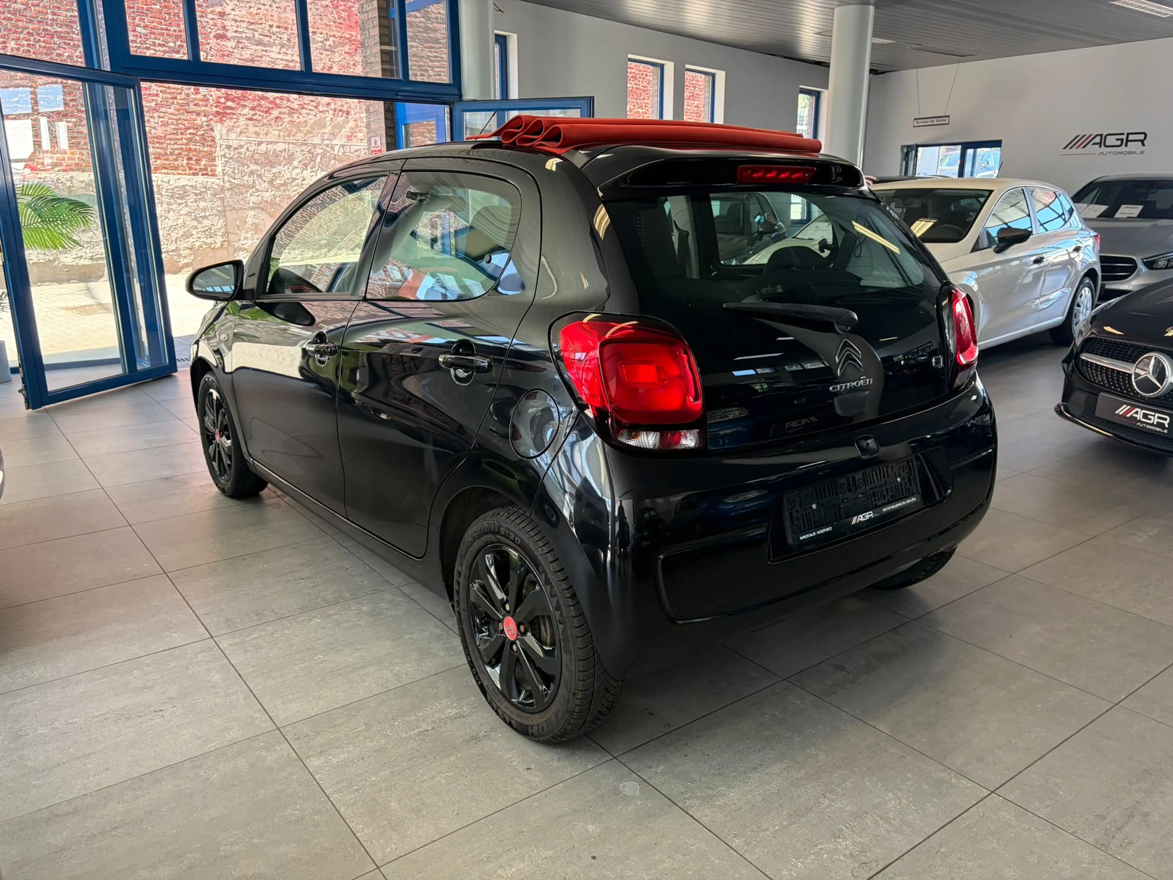 Citroen C1 C1 1.0 VTi Shine Cabriolet dispo de suite ✅✅ — photo 8