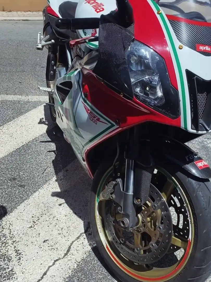 Aprilia RSV 1000 R alitalia - 2