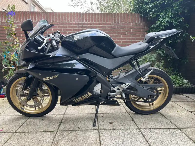 Yamaha YZF-R125