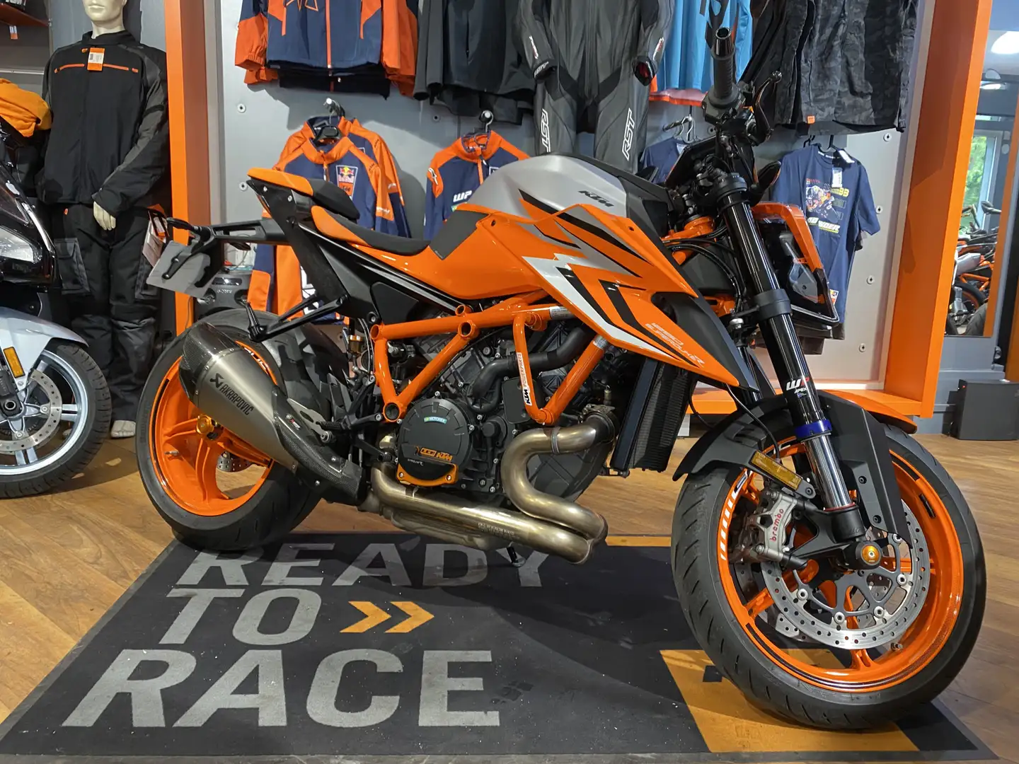 KTM 1290 Super Duke R Arancione - 1