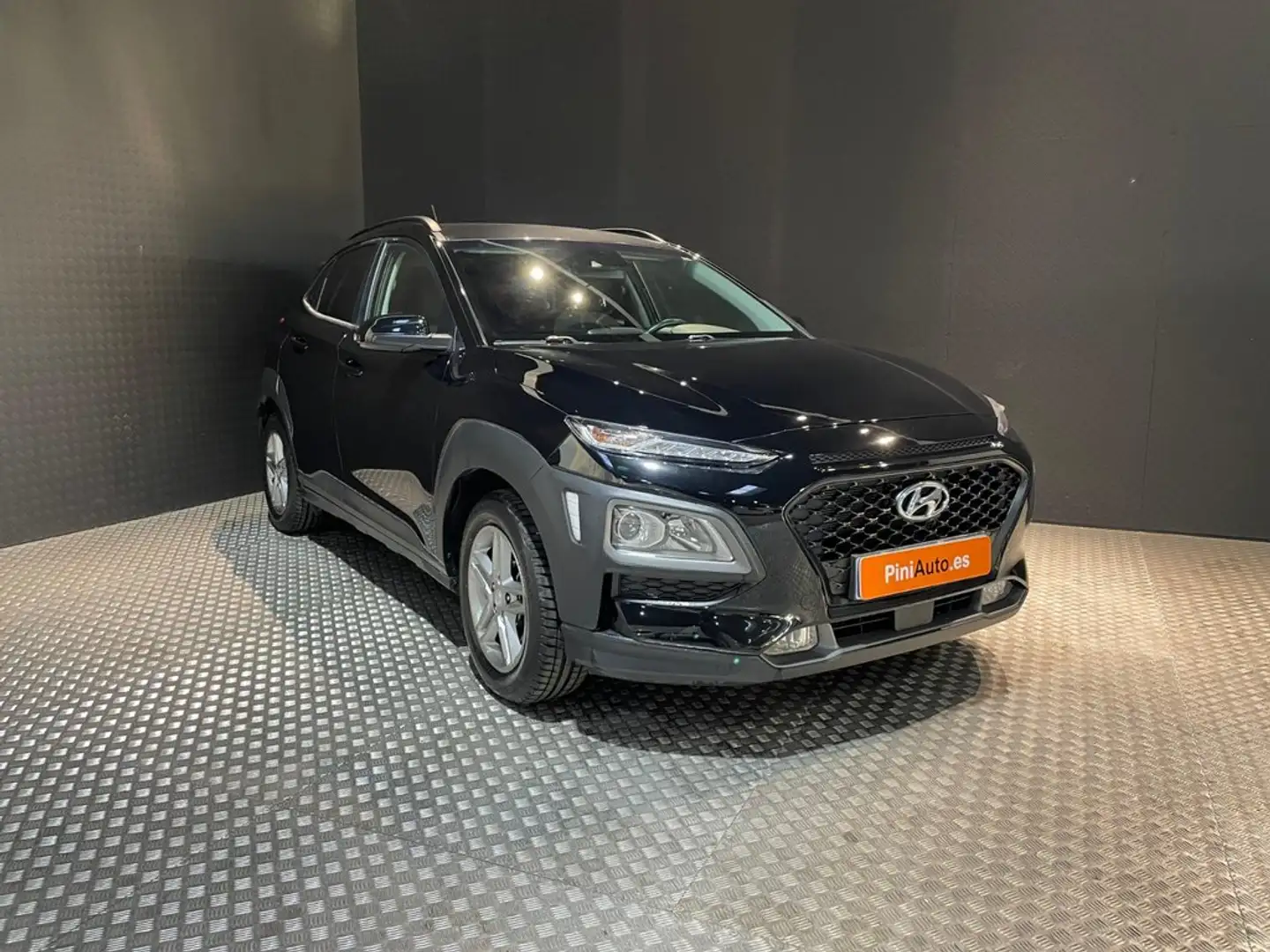 Hyundai KONA 1.0 TGDi Klass 4x2 Schwarz - 2