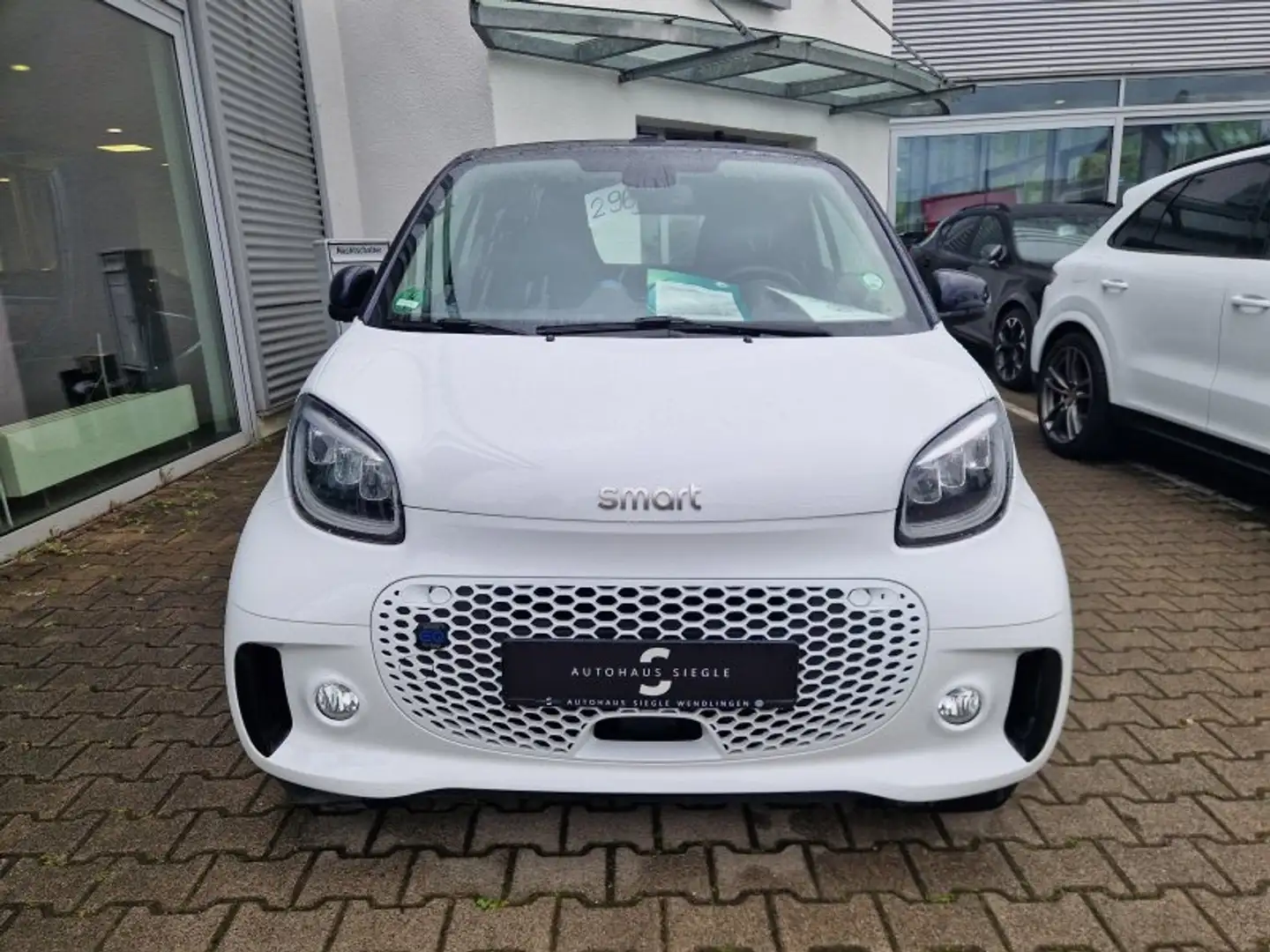 smart EQ pulse Cabrio Navi Kamera Tempomat LED ALU White - 2