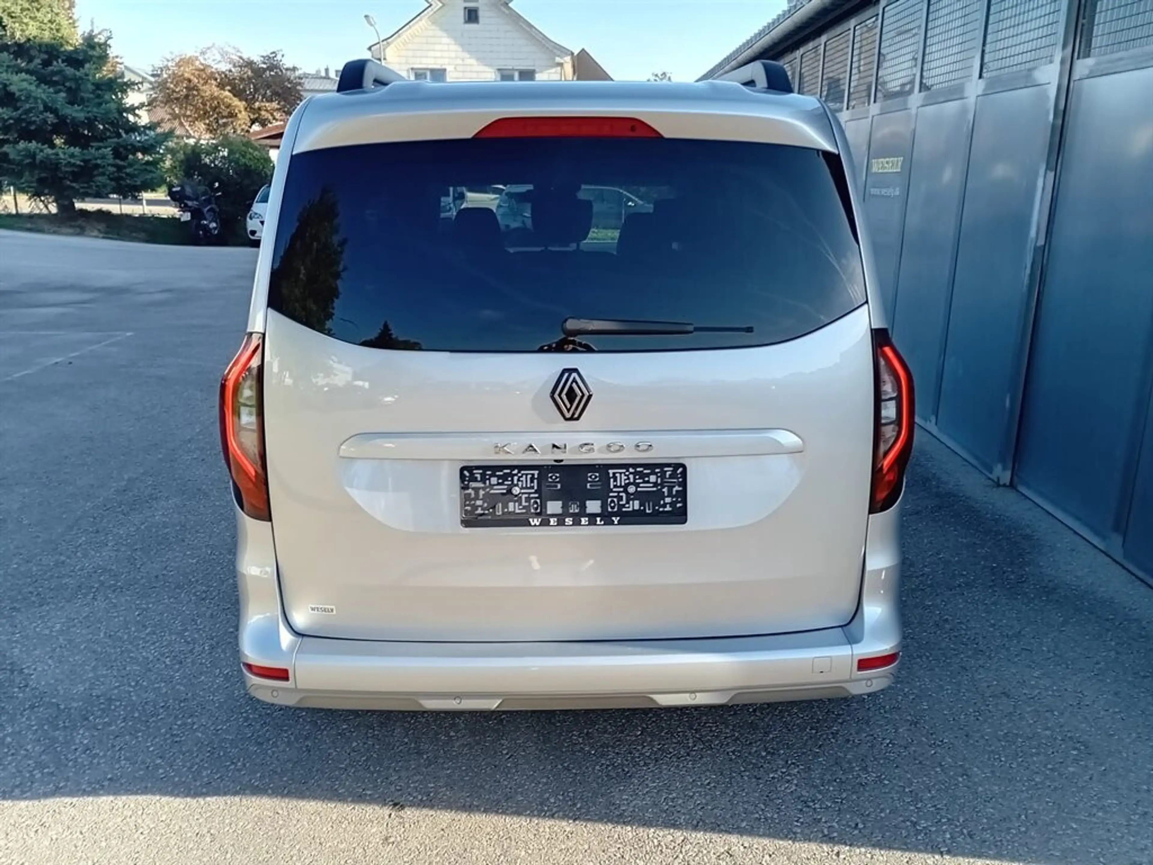 Renault Kangoo Grand Kangoo Techno TCe 130 EDC — photo 6