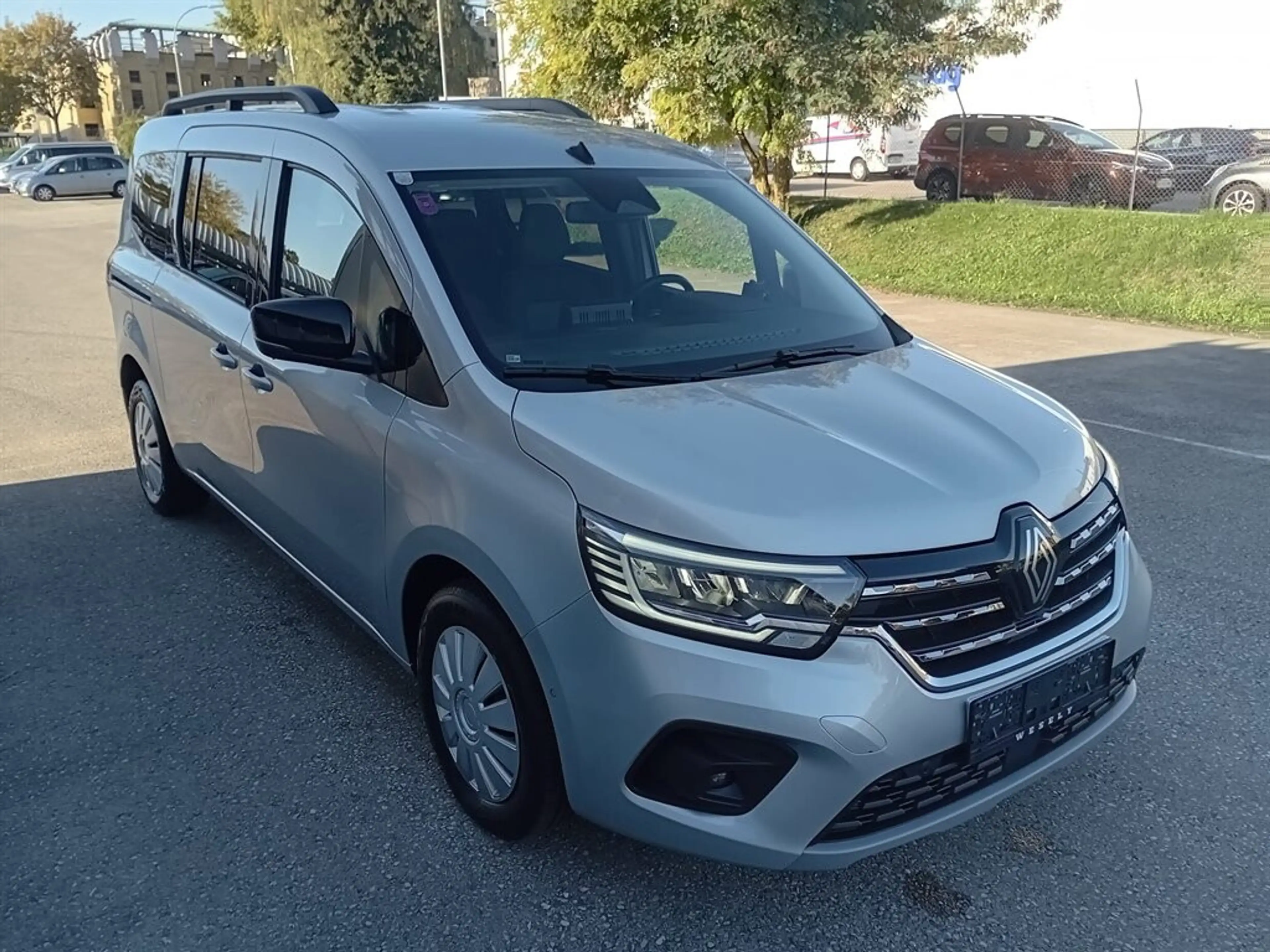 Renault Kangoo Grand Kangoo Techno TCe 130 EDC — photo 3