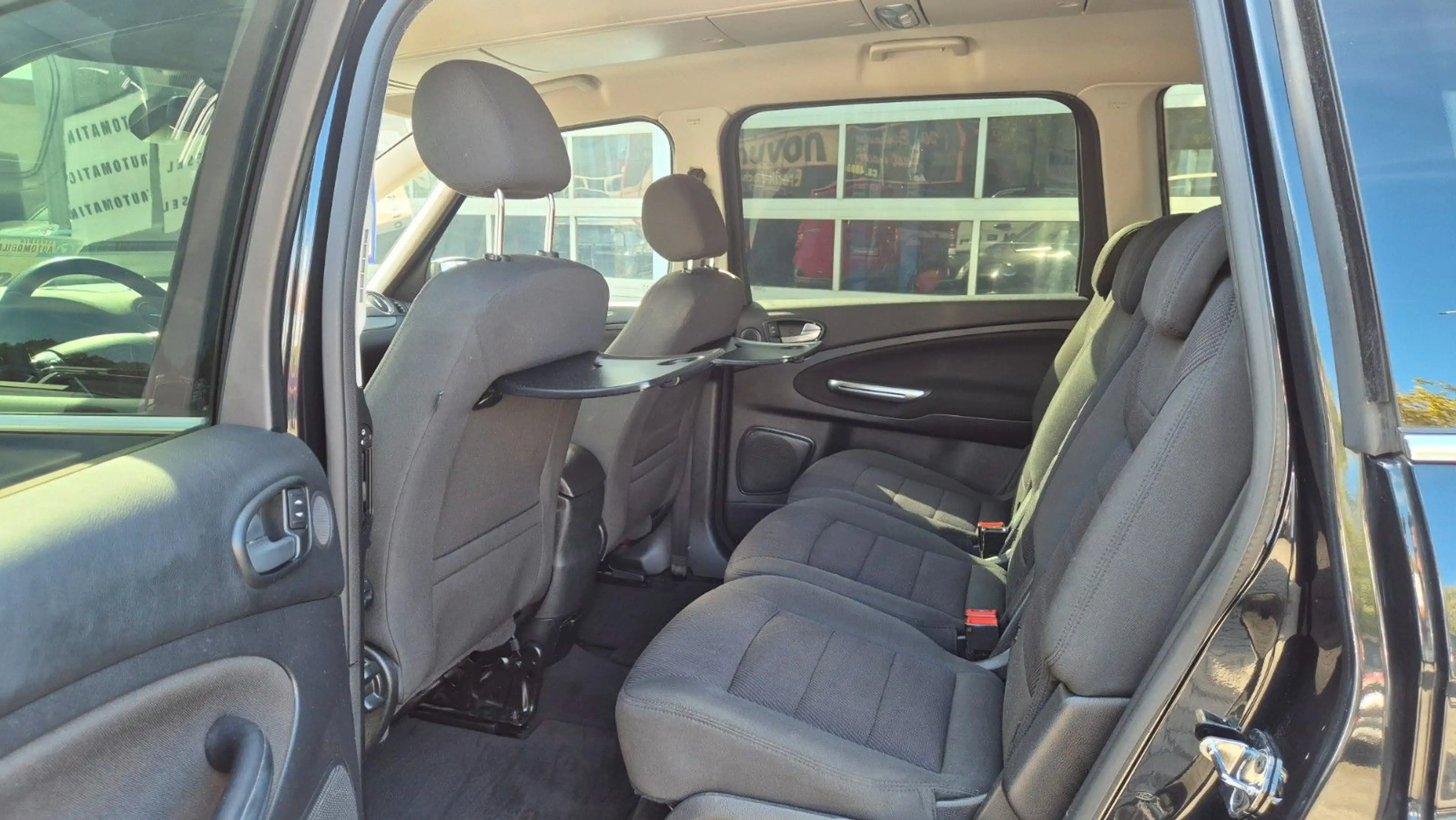 Ford Galaxy Titanium 7 Sitze — photo 12