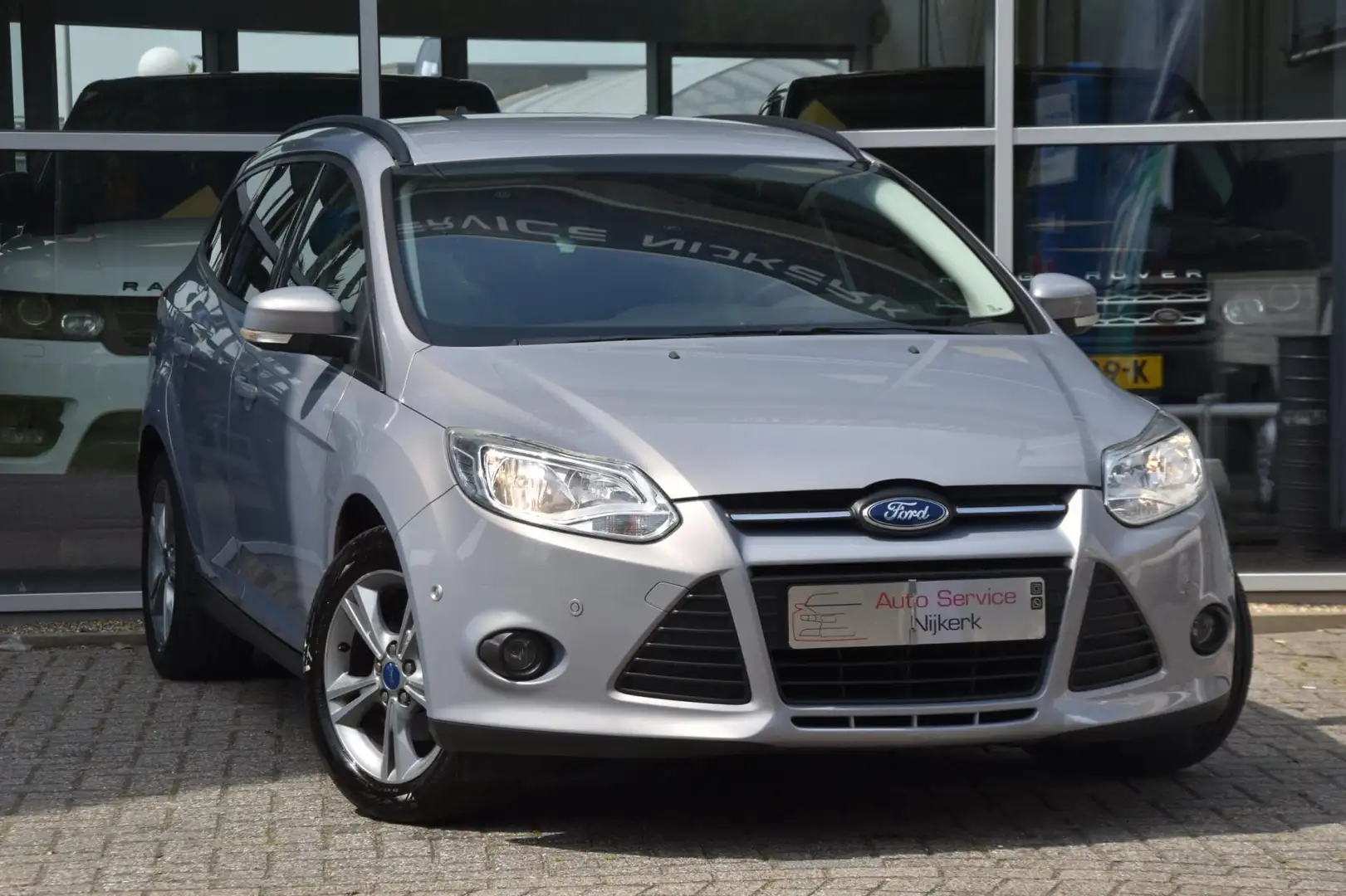 Ford Focus Wagon 1.0 EcoBoost Titanium Navi. Airco Pdc Trekha Gris - 1