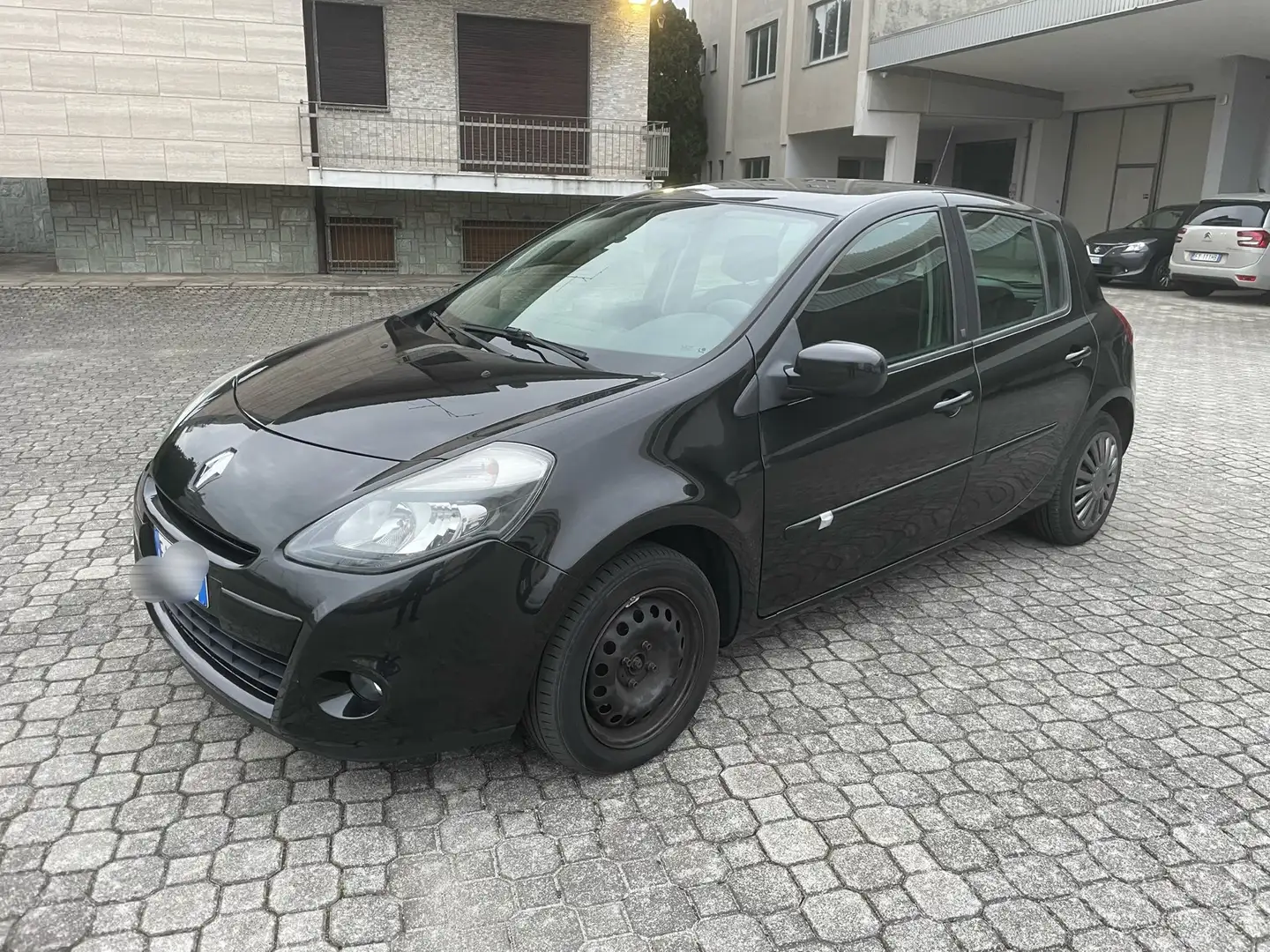 Renault Clio 1.2 benzina gpl Nero - 2