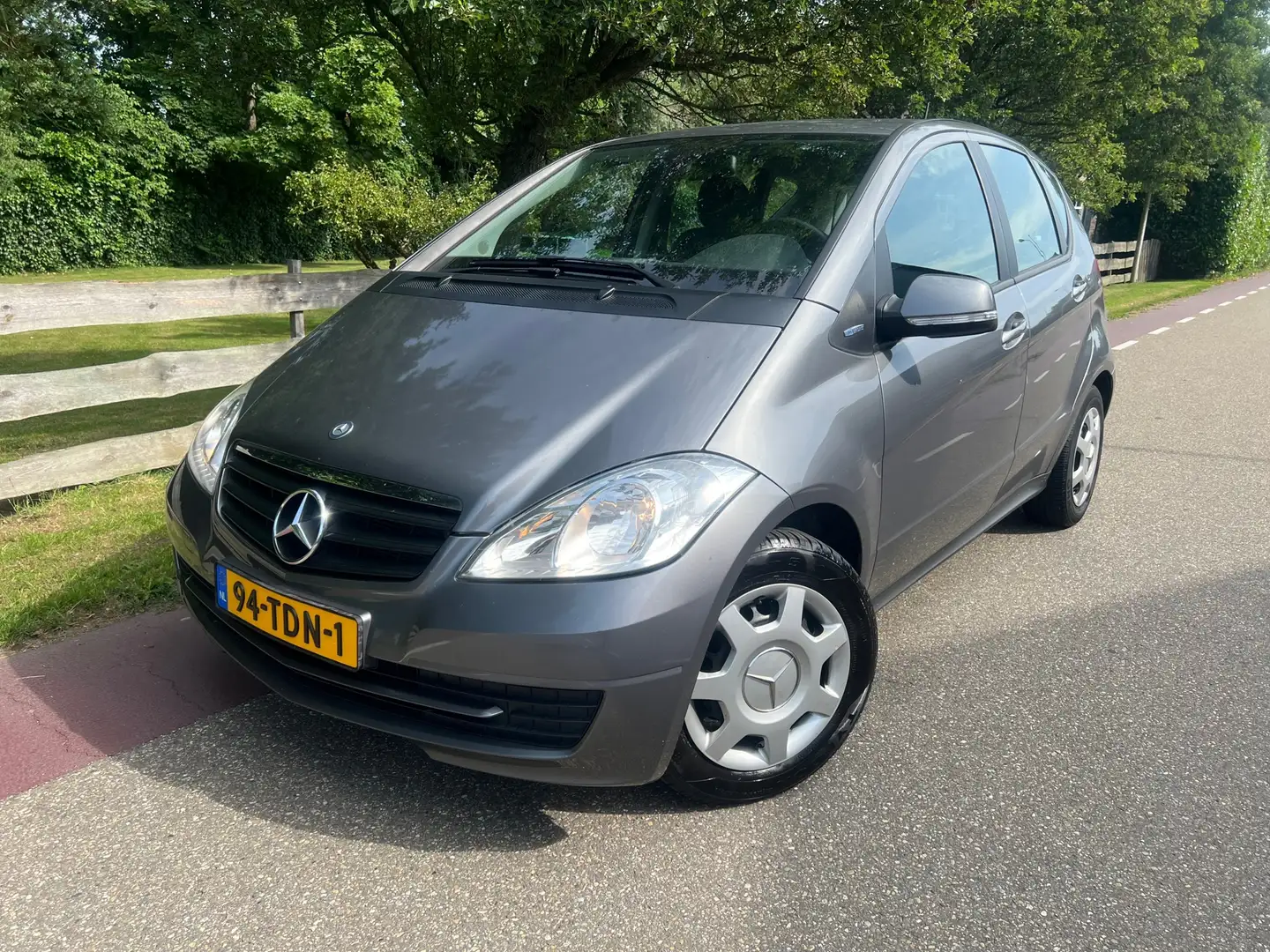 Mercedes-Benz A 160 BlueEFFICIENCY Business Class Clima Trekhaak Grijs - 1