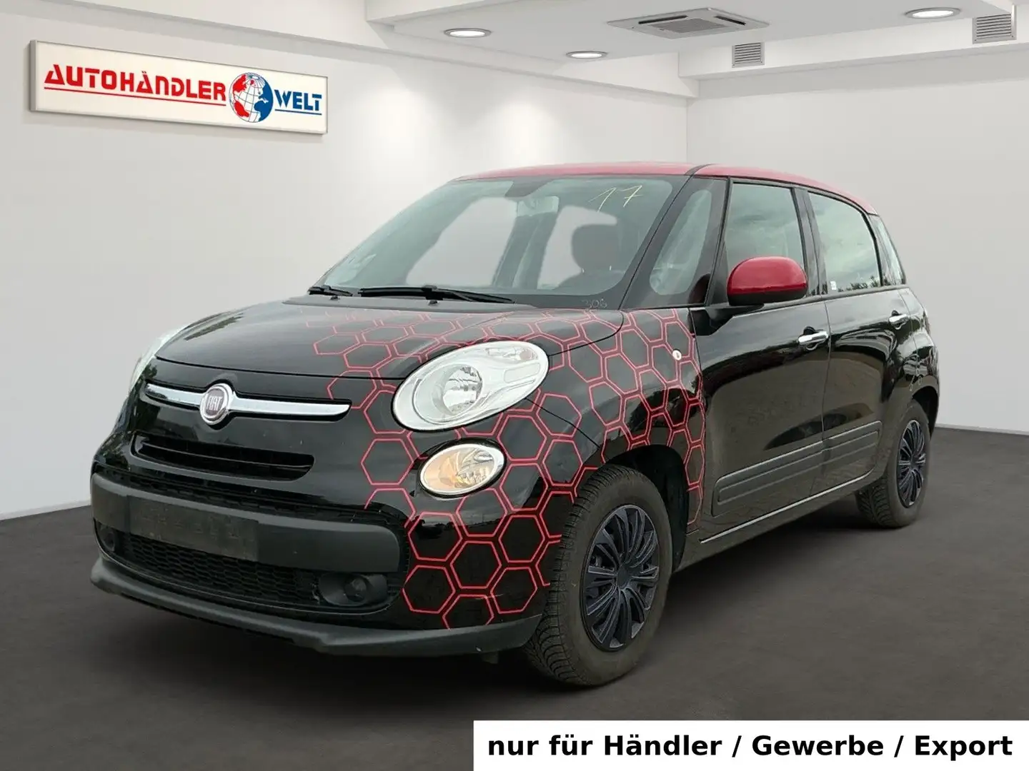 Fiat 500L 1.4 16V Klima PDC AHK SHZ BT Schwarz - 1