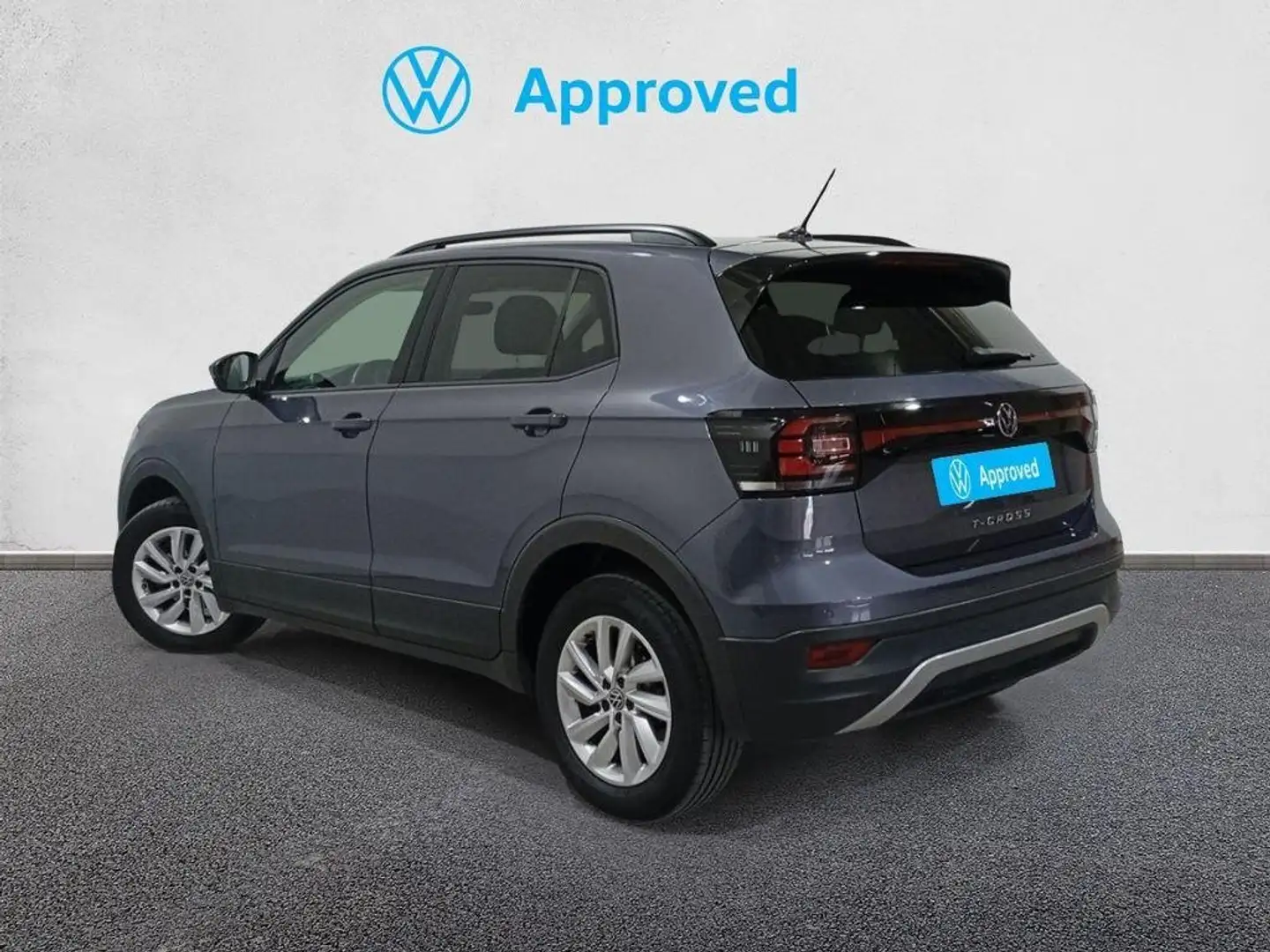 Volkswagen T-Cross 1.0 TSI Advance 81kW Gris - 2